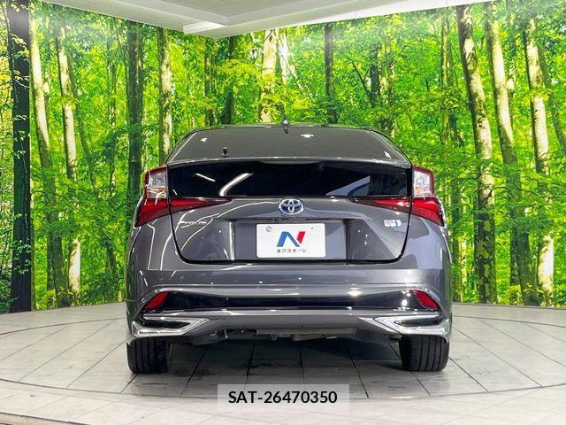 Toyota PRIUS 2022-04 8831113-14