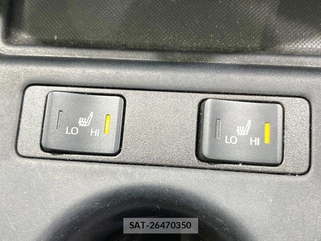 Toyota PRIUS 2022-04 8831113-6