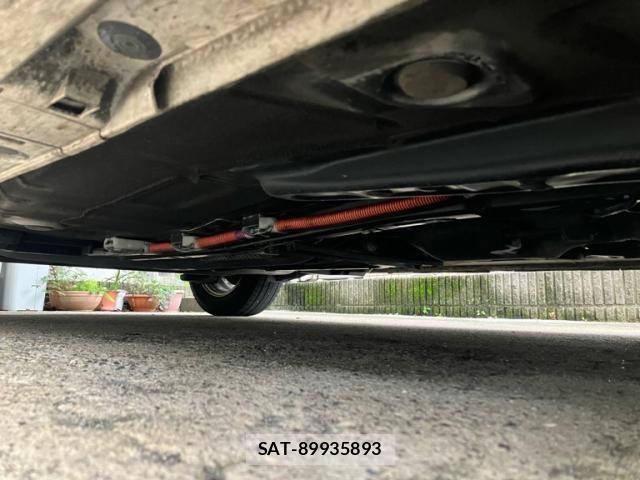 Toyota PRIUS 2010-09 8831186-10