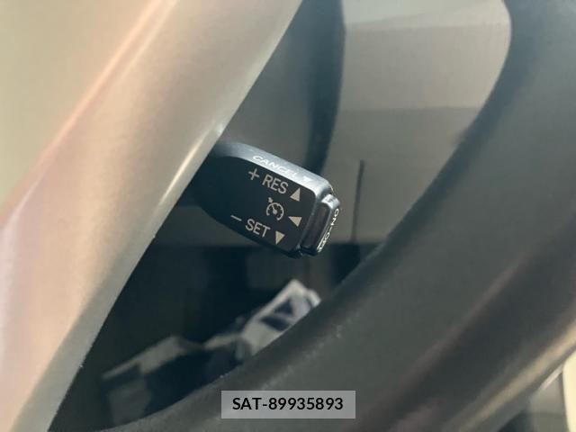 Toyota PRIUS 2010-09 8831186-24