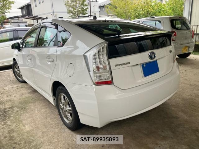 Toyota PRIUS 2010-09 8831186-4