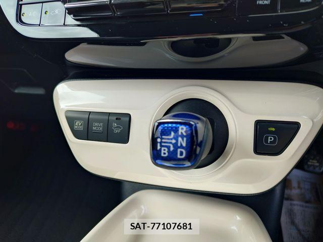 Toyota PRIUS 2016-07 8831153-21