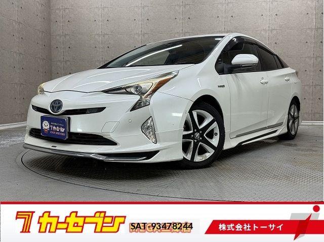 Toyota PRIUS 2016-06 8850385-0