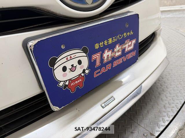 Toyota PRIUS 2016-06 8850385-15