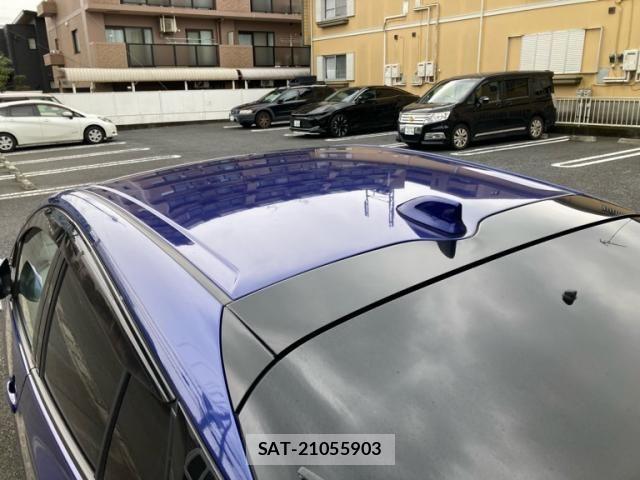 Toyota PRIUS 2016-01 8850404-12