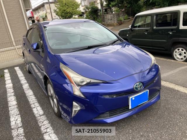 Toyota PRIUS 2016-01 8850404-1