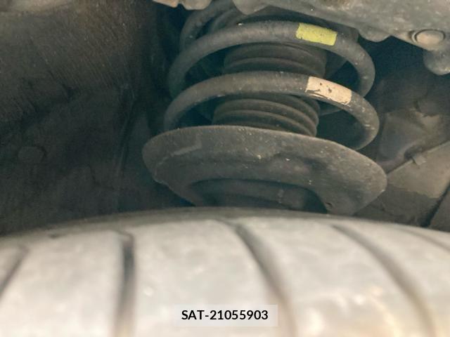 Toyota PRIUS 2016-01 8850404-8