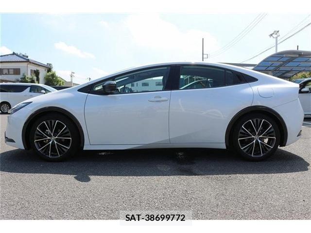 Toyota PRIUS 2024-07 8849723-10