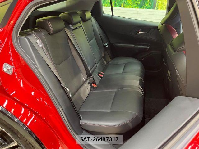 Toyota PRIUS 2023-12 8849640-9