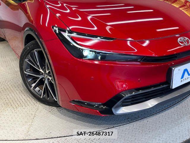 Toyota PRIUS 2023-12 8849640-12