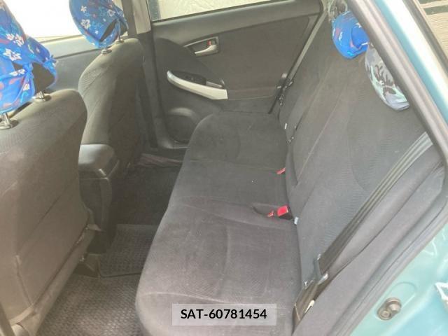 Toyota PRIUS 2012-08 8850411-14