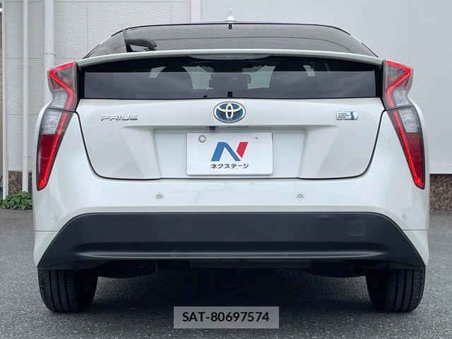 Toyota PRIUS 2017-12 8850388-14