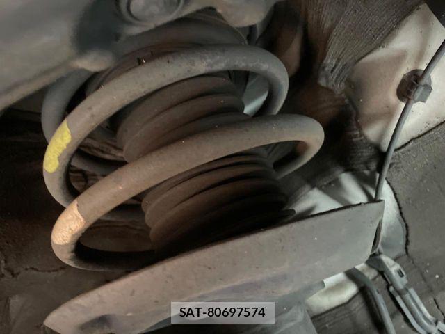 Toyota PRIUS 2017-12 8850388-19