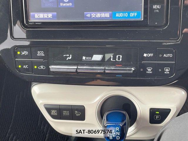 Toyota PRIUS 2017-12 8850388-6