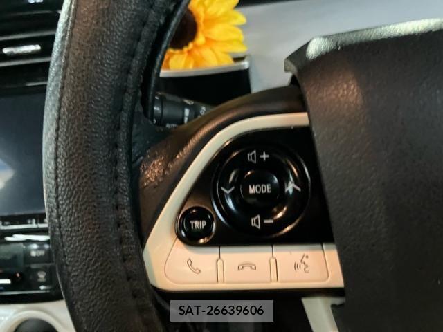 Toyota PRIUS 2016-03 8850403-11