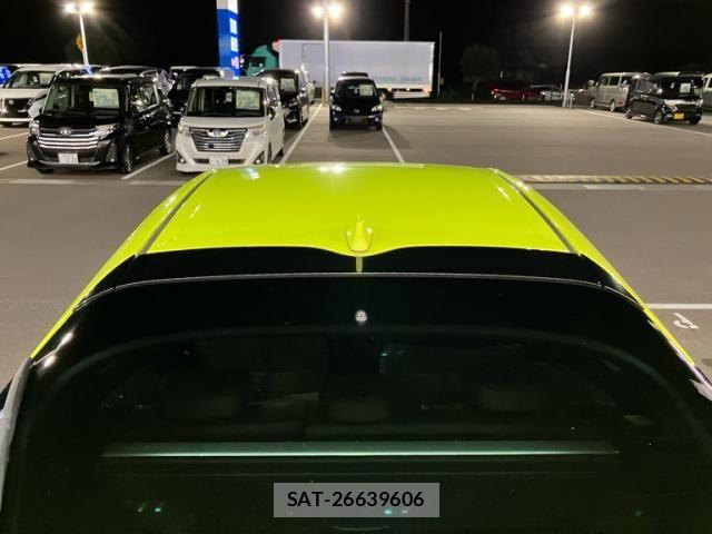 Toyota PRIUS 2016-03 8850403-7
