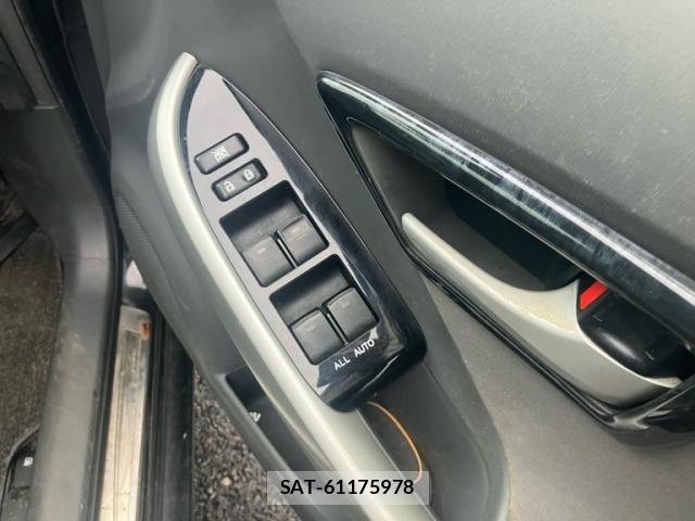 Toyota PRIUS 2010-02 8850415-9