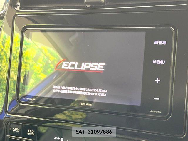 Toyota PRIUS 2017-07 8850395-2