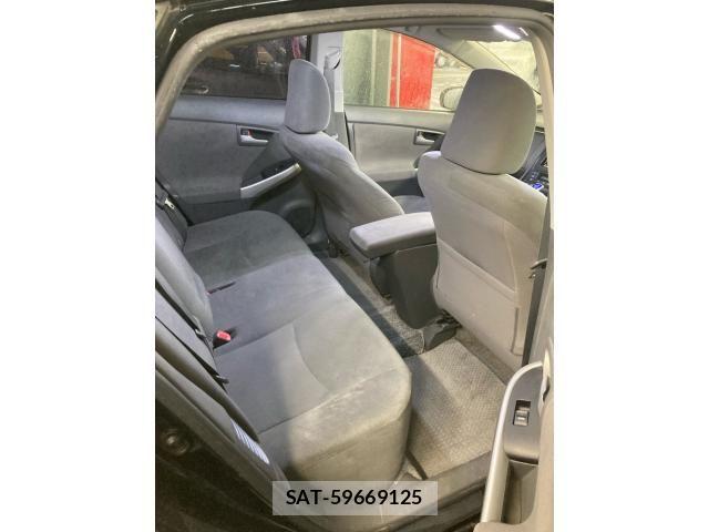 Toyota PRIUS 2010-03 8850417-11