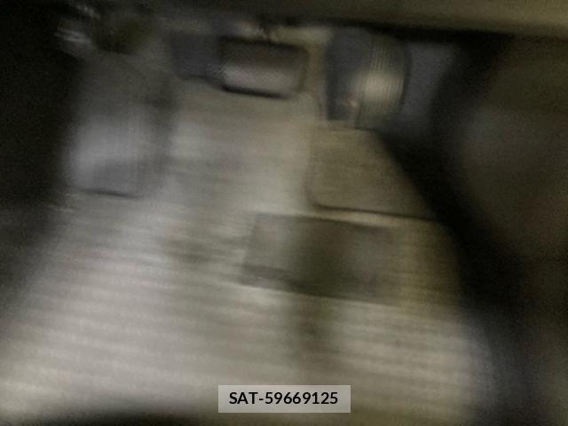 Toyota PRIUS 2010-03 8850417-17