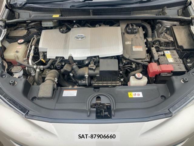 Toyota PRIUS 2016-10 8849982-13
