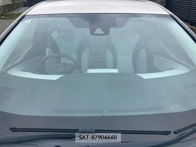 Toyota PRIUS 2016-10 8849982-7