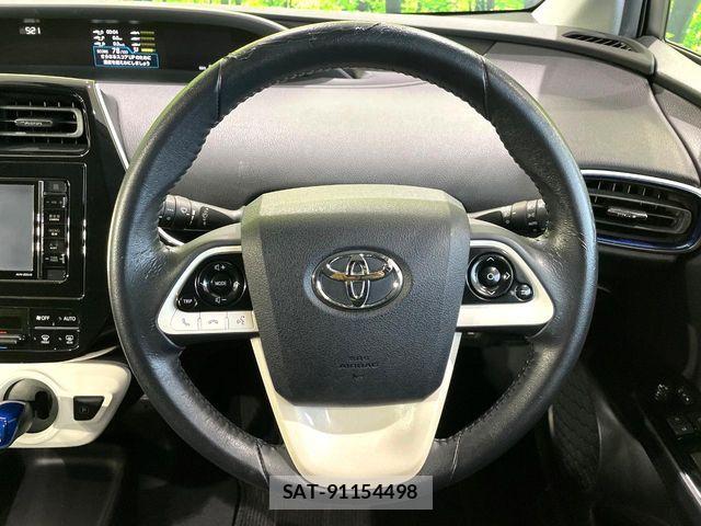 Toyota PRIUS 2016-06 8850387-10