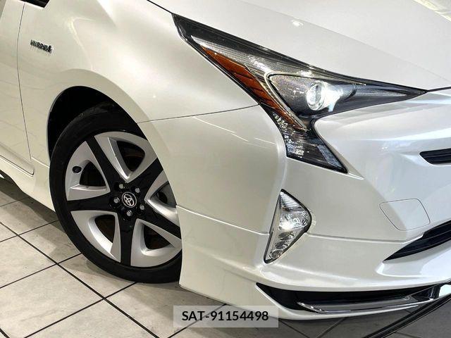 Toyota PRIUS 2016-06 8850387-11