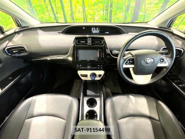 Toyota PRIUS 2016-06 8850387-1