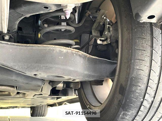 Toyota PRIUS 2016-06 8850387-19