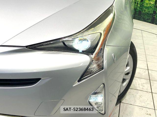 Toyota PRIUS 2016-04 8850398-11