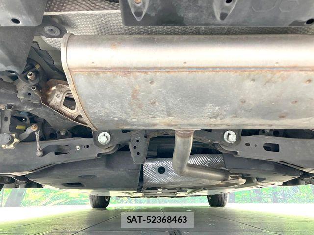 Toyota PRIUS 2016-04 8850398-18