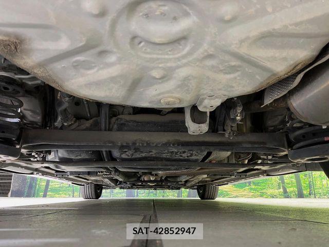 Toyota PRIUS 2011-12 8850407-18