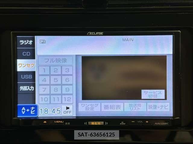 Toyota PRIUS 2018-04 8850399-19