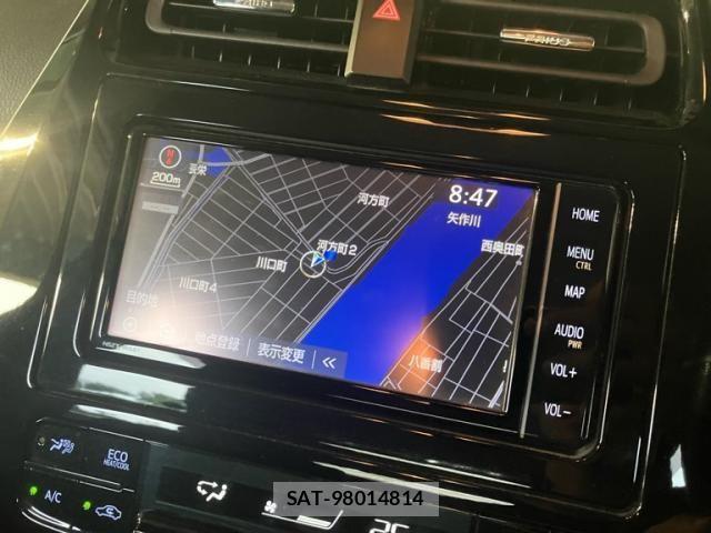 Toyota PRIUS 2019-10 8850394-18