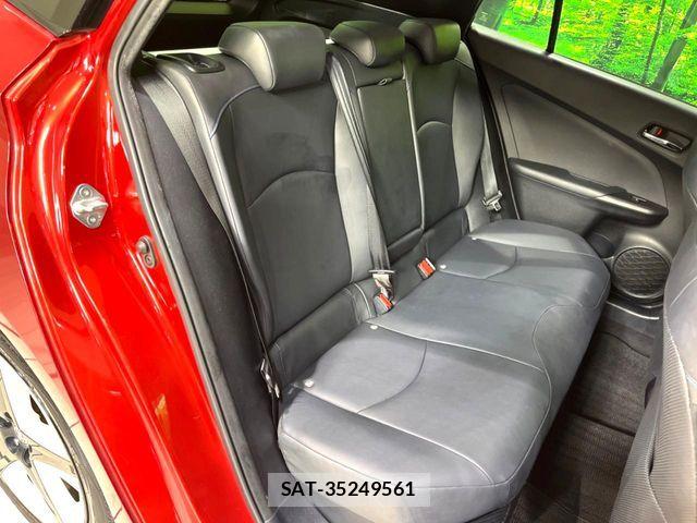 Toyota PRIUS 2016-01 8850401-9