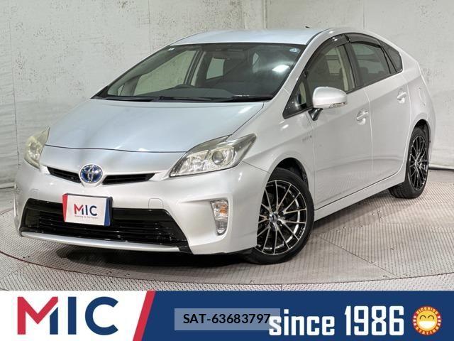 Toyota PRIUS 2012-06 8849332-0