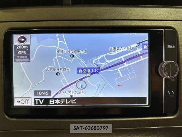 Toyota PRIUS 2012-06 8849332-16