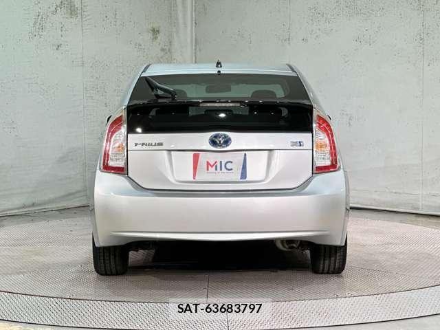 Toyota PRIUS 2012-06 8849332-5