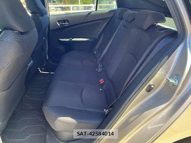 Toyota PRIUS 2017-03 8850392-27
