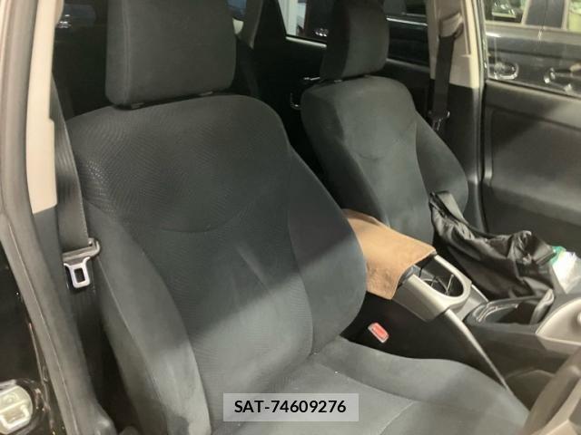 Toyota PRIUS 2014-01 8849650-13