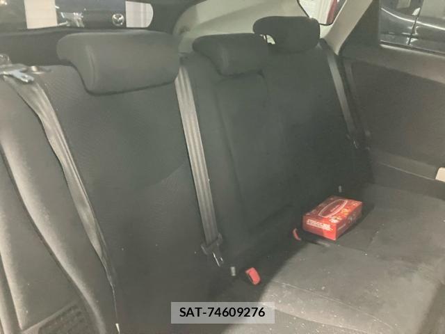 Toyota PRIUS 2014-01 8849650-14