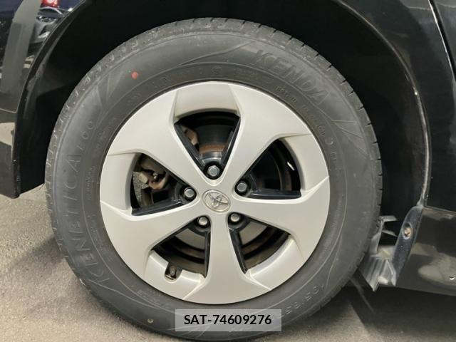 Toyota PRIUS 2014-01 8849650-8