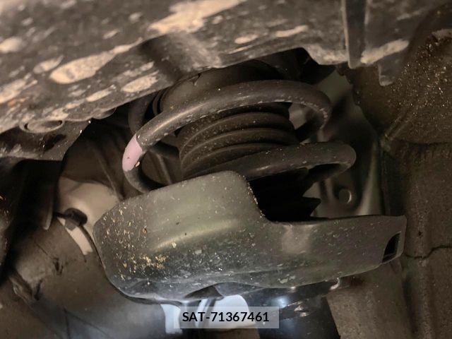 Toyota PRIUS 2024-02 8850372-19