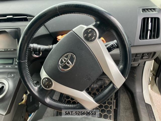Toyota PRIUS 2009-09 8850414-6