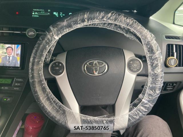 Toyota PRIUS 2011-09 8850412-19