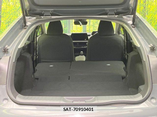 Toyota PRIUS 2024-02 8850378-9