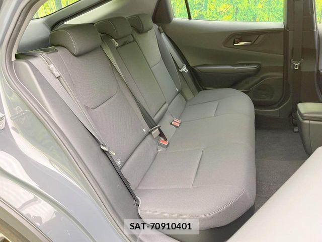 Toyota PRIUS 2024-02 8850378-8
