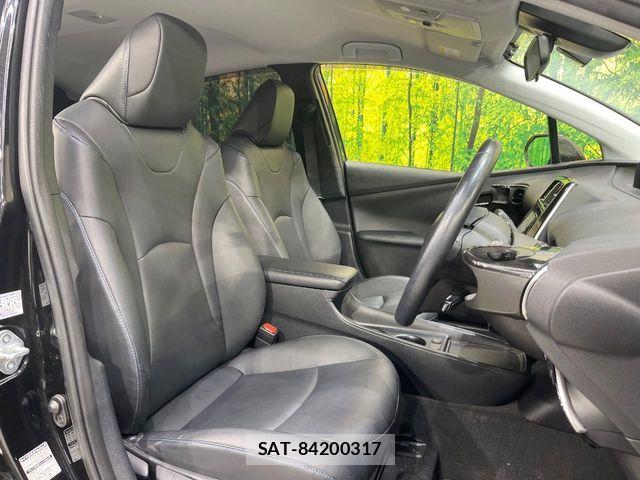Toyota PRIUS 2019-10 8850383-7