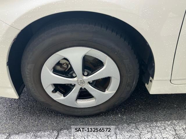 Toyota PRIUS 2012-11 8850409-8